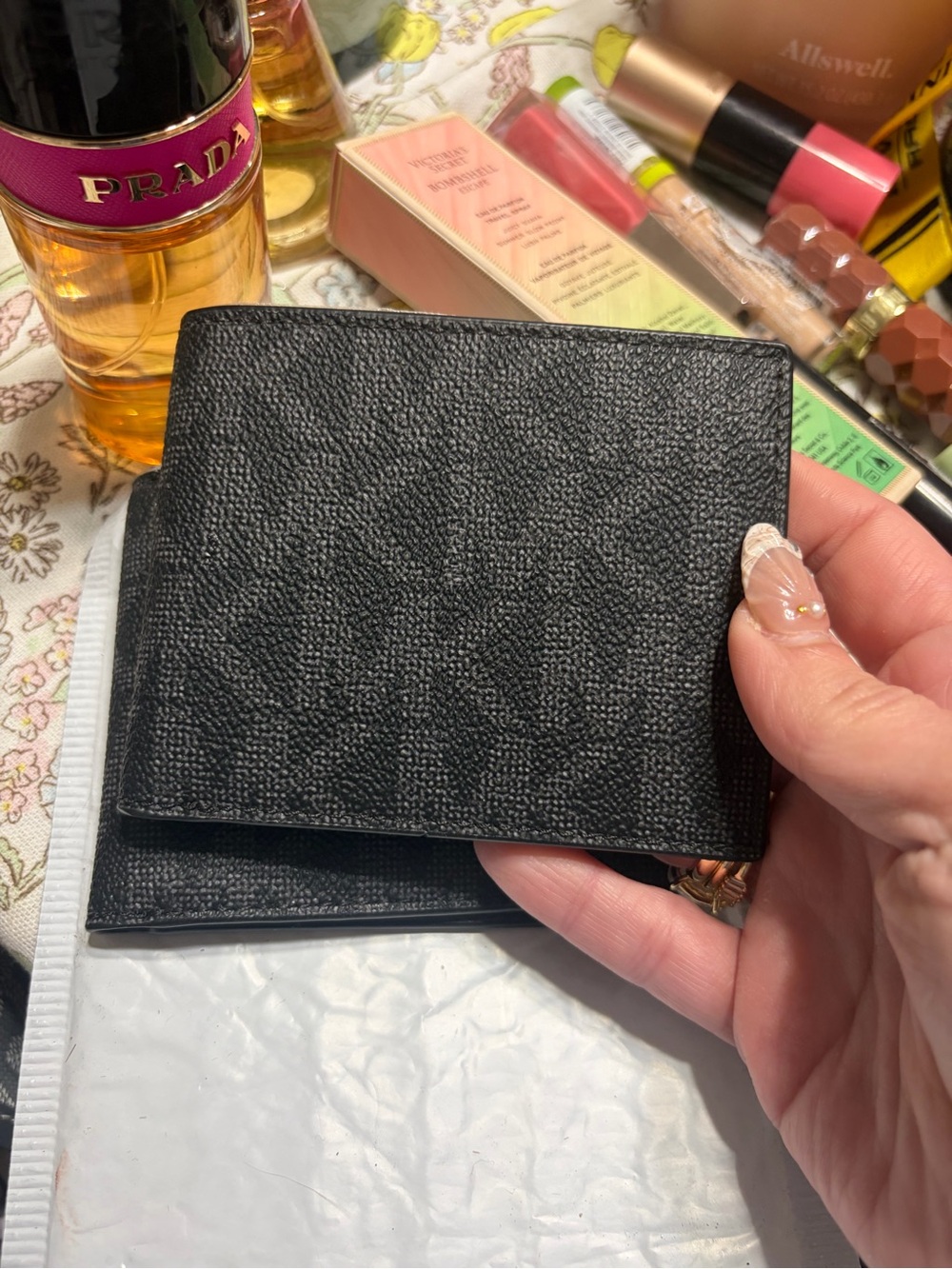 Men's Authentic MK Leather Bi-Fold Wallet